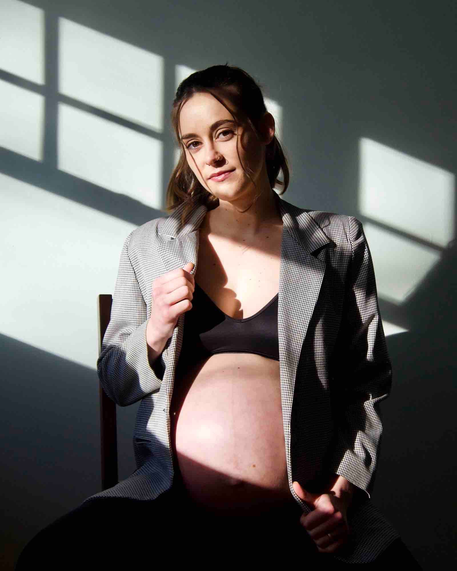 Maternity portrait (third frame)